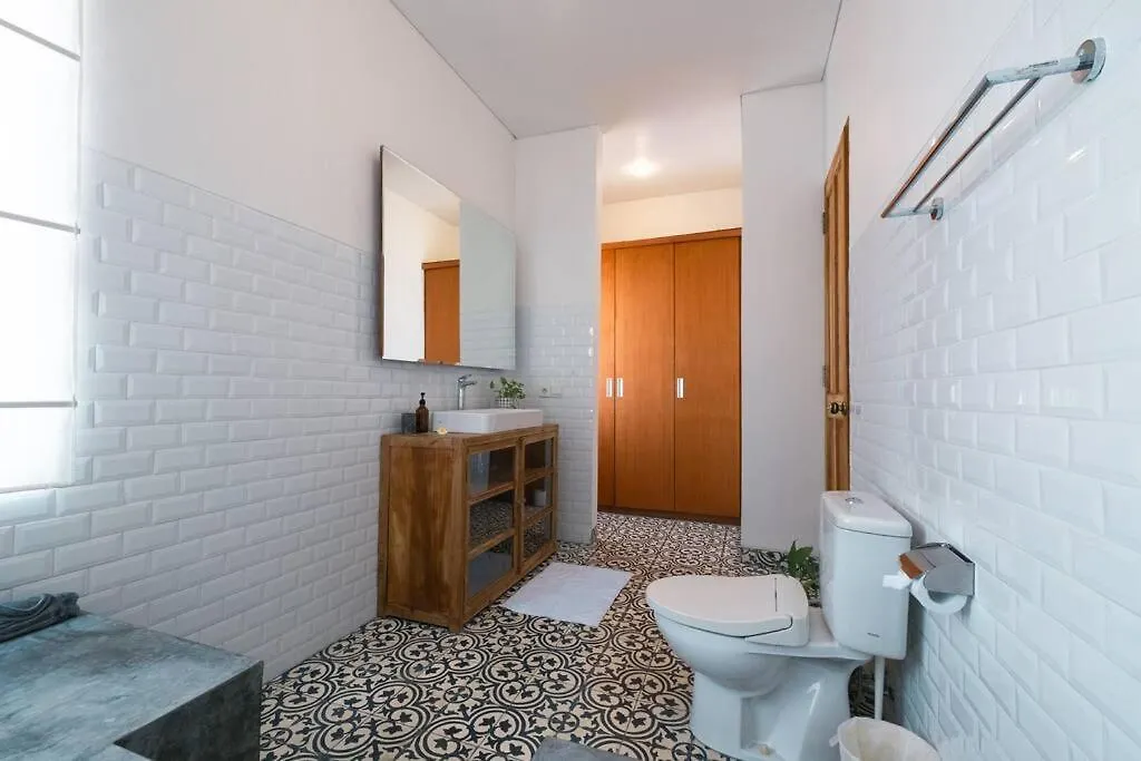Villa Otilia: 3Bed With Pool Seminyak 0*,