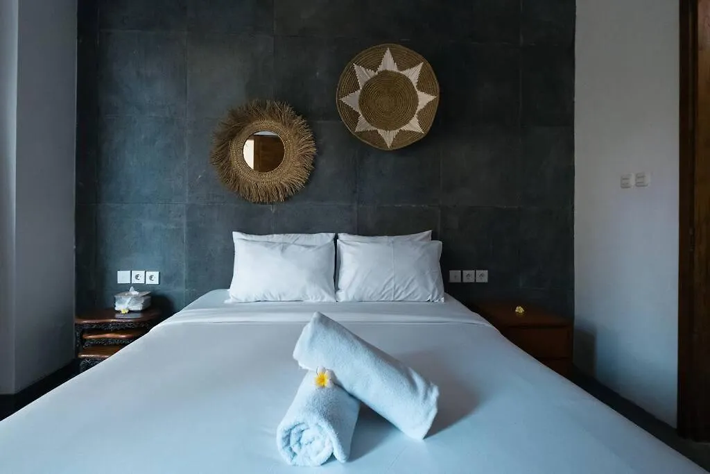 Villa Otilia: 3Bed With Pool Seminyak