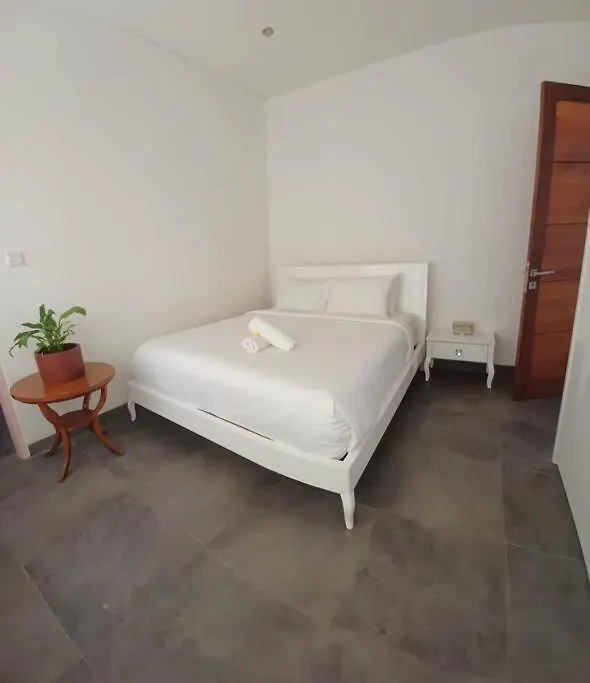 Villa Otilia: 3Bed With Pool Seminyak