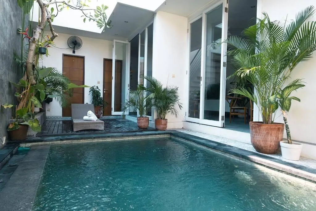 Villa Otilia: 3Bed With Pool Seminyak